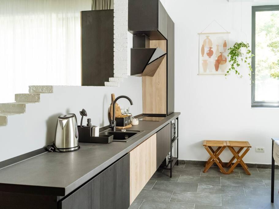 Central 5 Apartment - New Building & Parking 부쿠레슈티 외부 사진